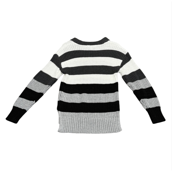 Time & Tru Black, White, and Gray Striped Midweight Sweater - Picture 4 of 4